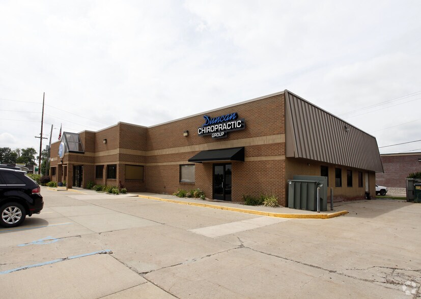 More Photos Of 8685 W Grand River Ave, Brighton Office For Sale