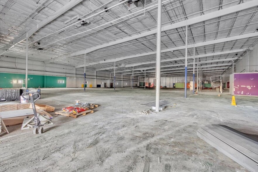 More Photos Of 2807 Wylds Rd, Augusta Office For Lease