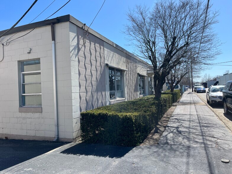 More Photos Of 66 Libera St, Cranston Manufacturing For Sale