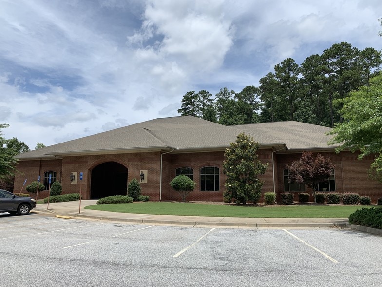 More Photos Of 110 Oak Hill Blvd, Newnan Medical For Lease
