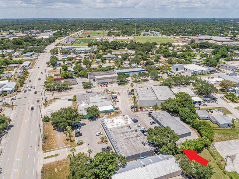 More Photos Of 1238-1248 16th St, Vero Beach Storefront For Sale