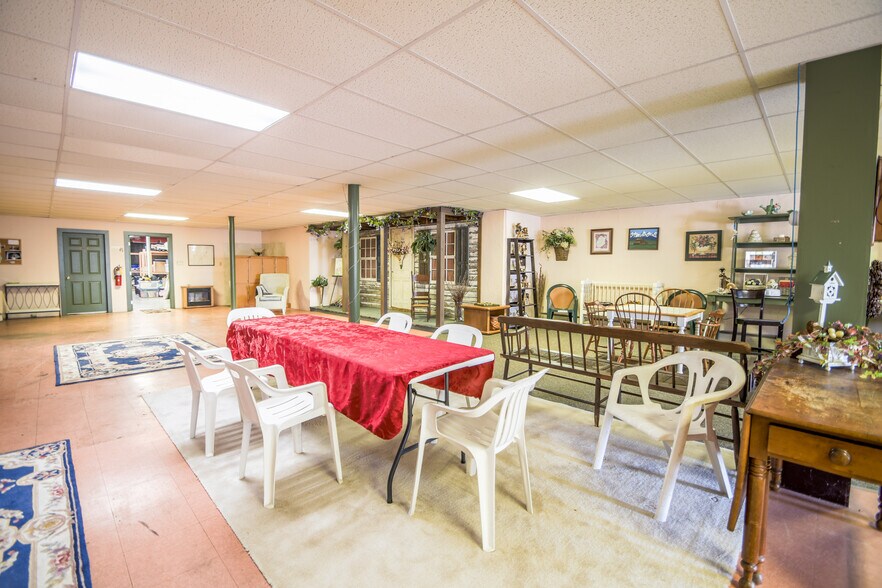 More Photos Of 82 Main St, Pennsburg General Retail For Sale
