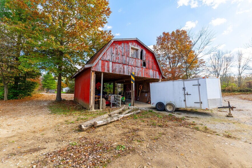 More Photos Of 10937 Johnstown Rd, New Albany Land For Sale