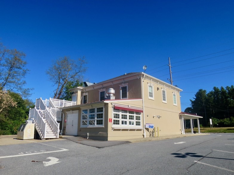 More Photos Of 2833 Baltimore Blvd, Finksburg Restaurant For Sale