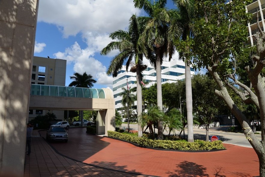 2601 S Bayshore Dr, Coconut Grove, FL 33133 - Office For Lease ...