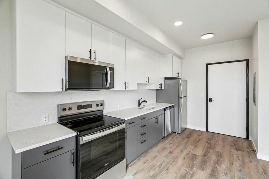 More Photos Of 120 Bush St S, Salem Apartments For Lease