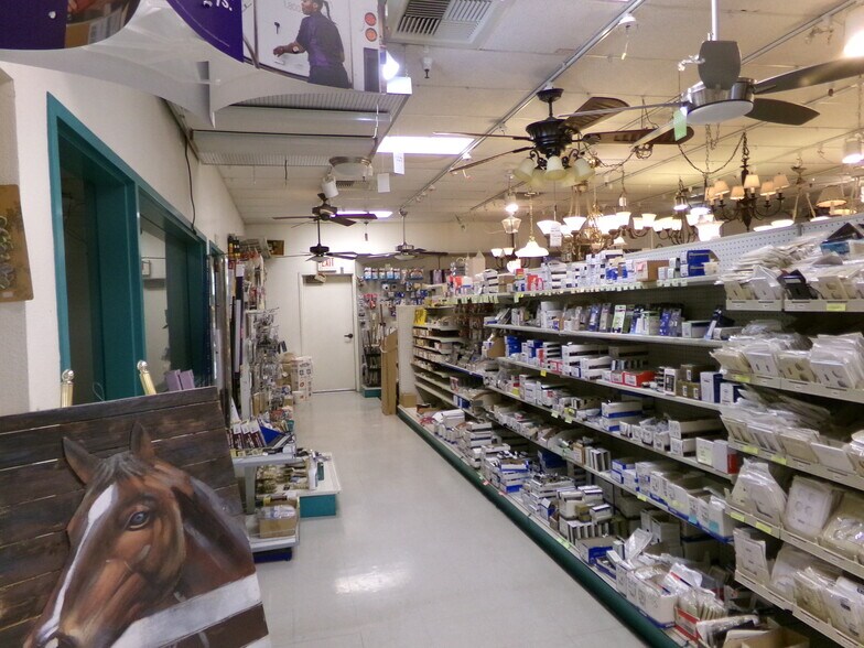 More Photos Of 1253 US Highway 395 N, Gardnerville General Retail For Lease