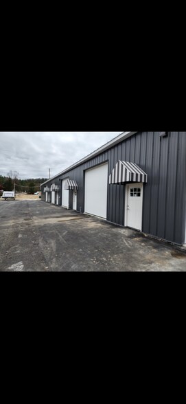 More Photos Of 49 Crystal Ln, Sanbornville Warehouse For Lease