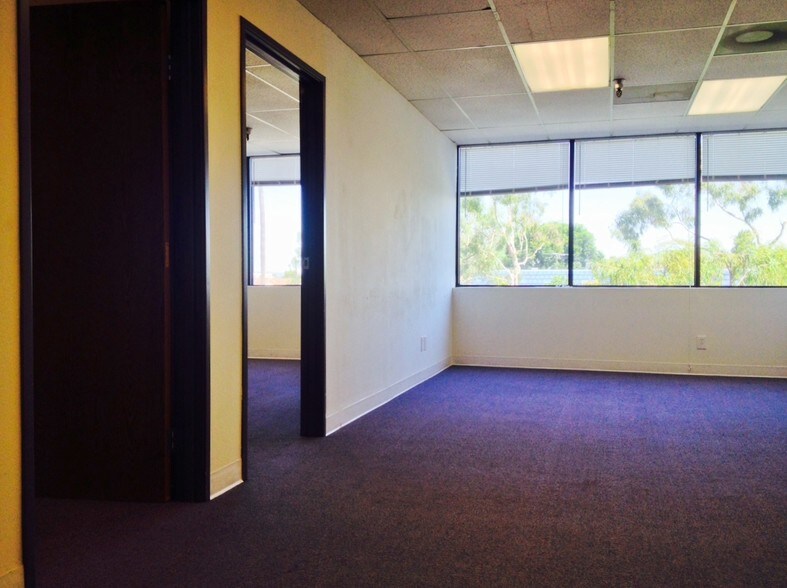 More Photos Of 2512 Artesia Blvd, Redondo Beach Office For Lease