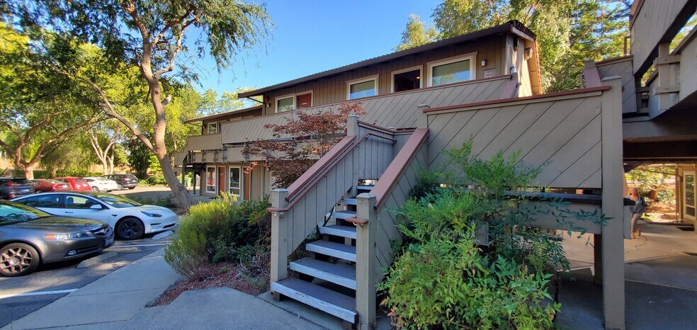 More Photos Of 520 La Gonda Way, Danville Medical For Lease