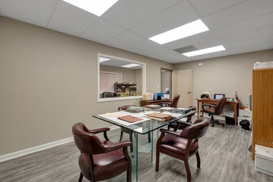 More Photos Of 1754-1762 Thomasville Rd, Tallahassee Office For Lease