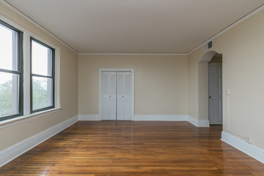 More Photos Of 870 Vine St, Chattanooga Apartments For Lease