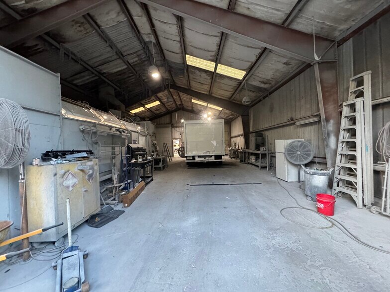 More Photos Of 1060 Nursery Rd, Winter Springs Auto Repair For Sale
