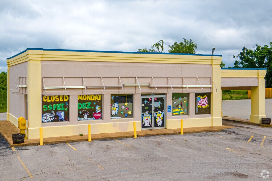 More Photos Of 19801 NE 23rd St, Harrah Freestanding For Sale