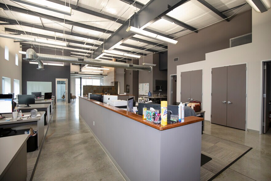 More Photos Of 145 Magellan Cir, Webster Light Distribution For Sale