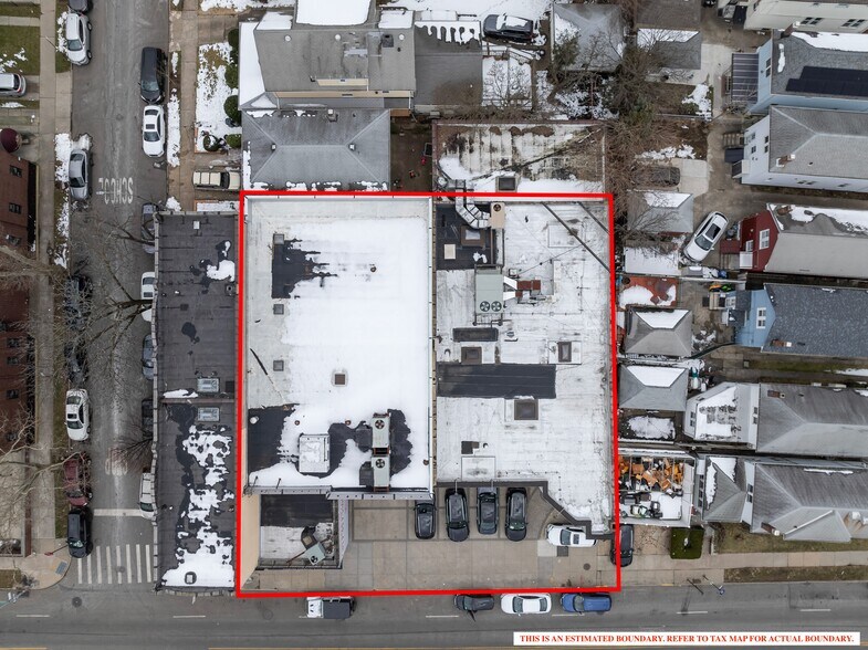 More Photos Of 12419 Metropolitan Ave, Kew Gardens General Retail For Lease