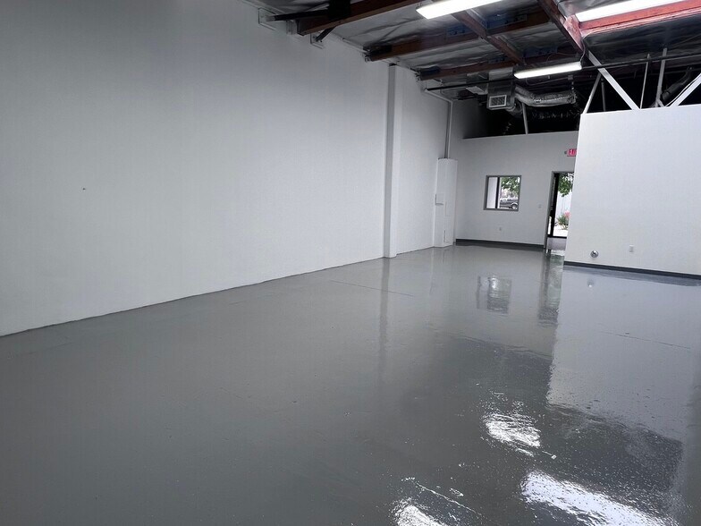 Primary Photo Of 7901 Canoga Ave, Canoga Park Warehouse For Lease