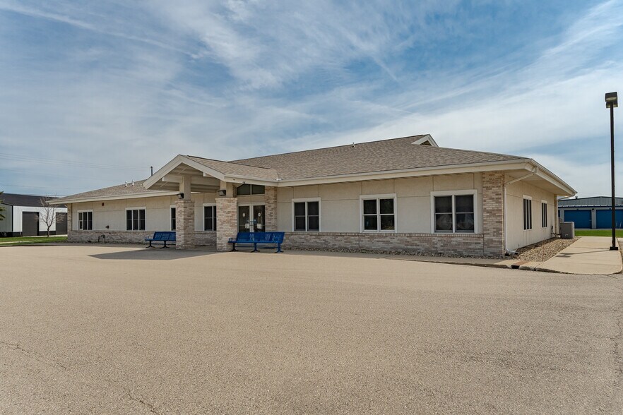 Primary Photo Of 202 5th St SE, Kasson Flex For Sale