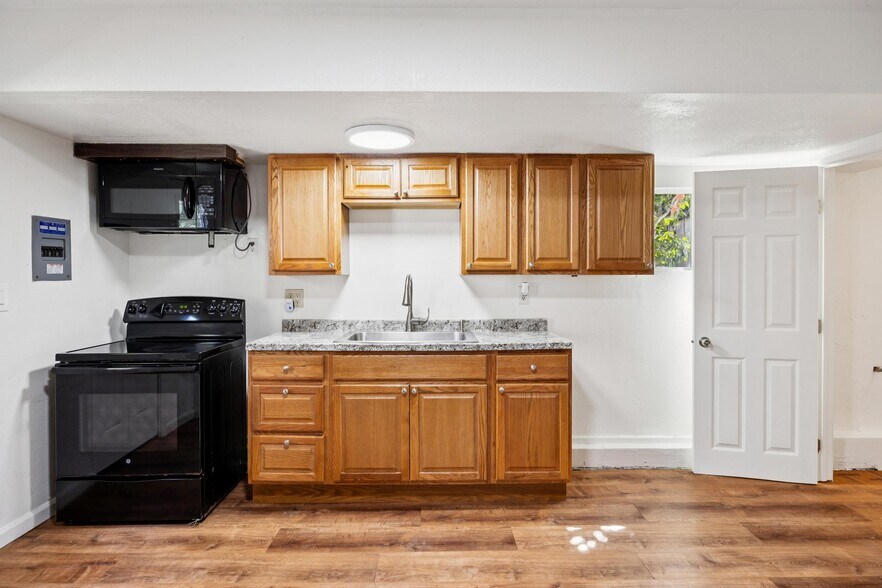 More Photos Of 601 Burns Ave, Aptos Multifamily For Sale