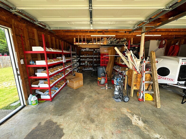 More Photos Of 1916 Jordan Ln NW, Huntsville Freestanding For Sale