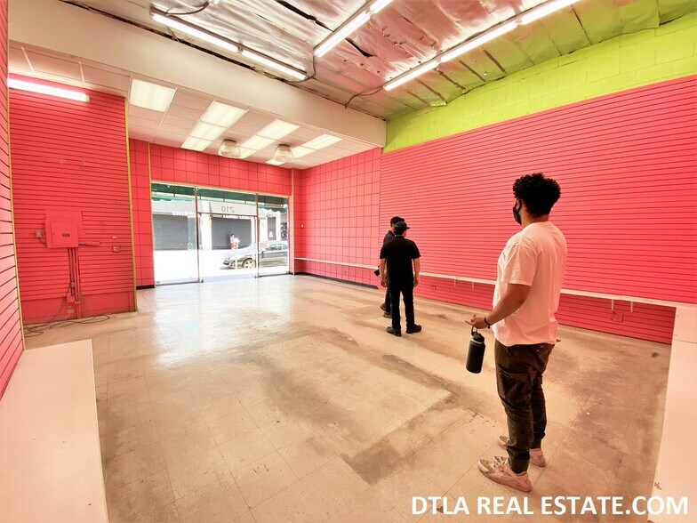 More Photos Of 1100-1106 S Los Angeles St, Los Angeles General Retail For Sale