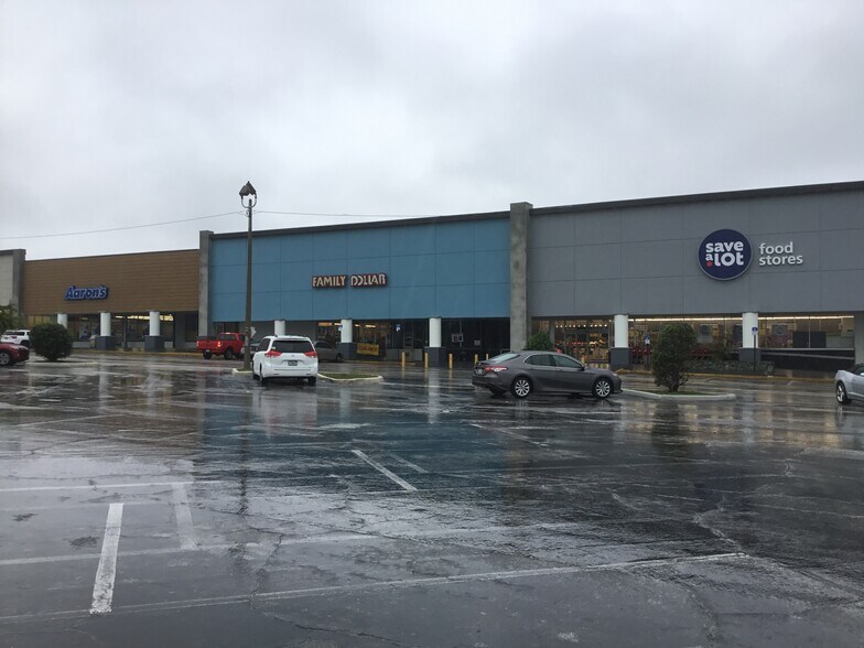 More Photos Of 921-995 E Memorial Blvd, Lakeland Unknown For Lease