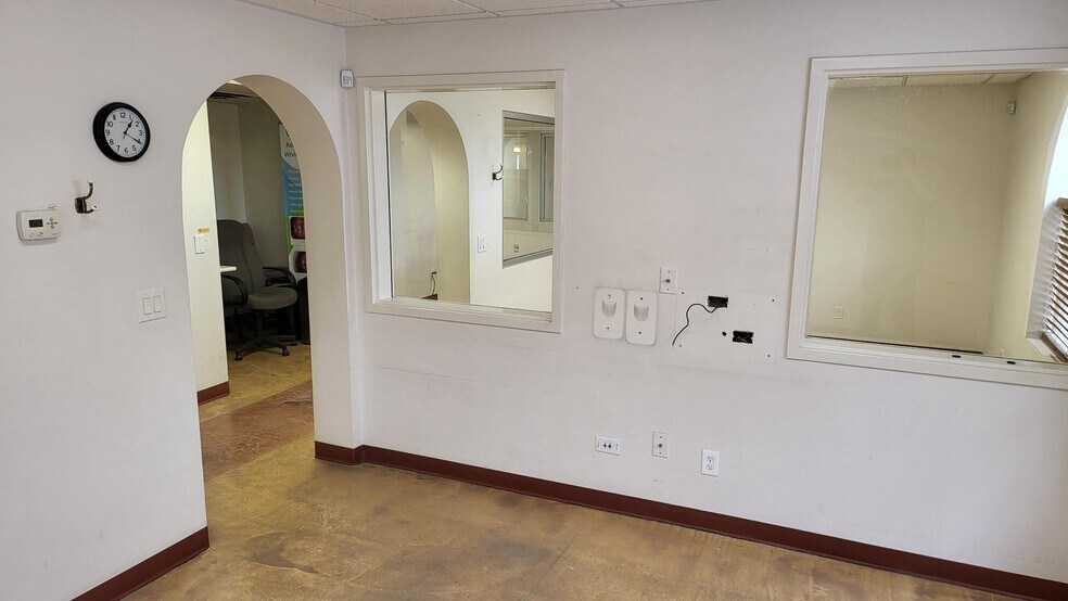 More Photos Of 1825 E Flamingo Rd, Las Vegas Office For Sale