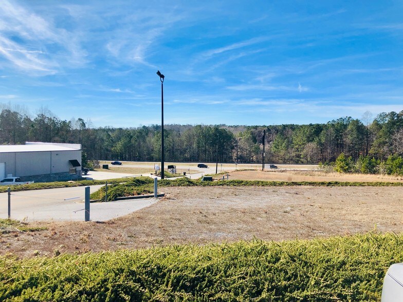 More Photos Of 98 Dean Goss Dr, Jasper Storefront Retail Office For Sale