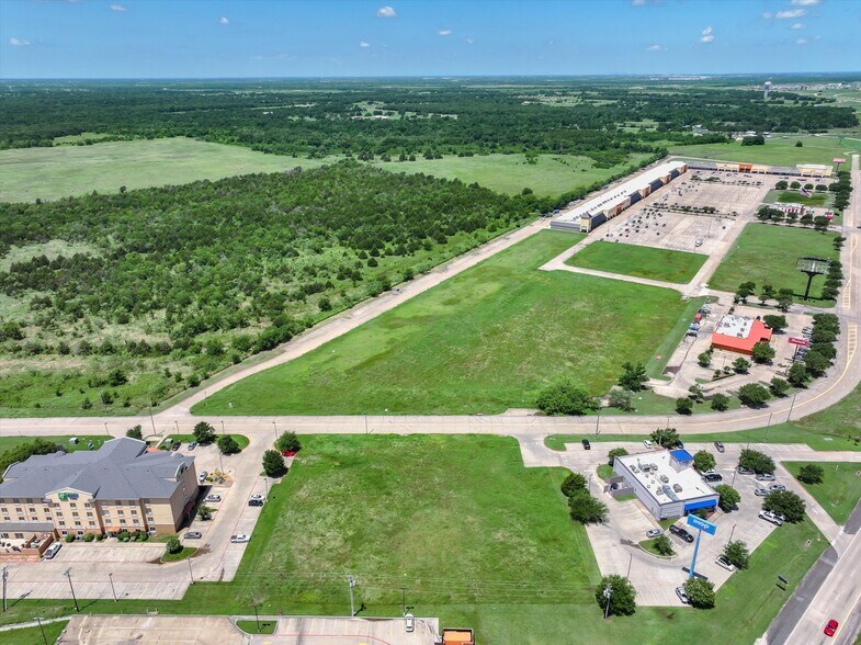 More Photos Of 00 Tanger Dr, Terrell Land For Sale