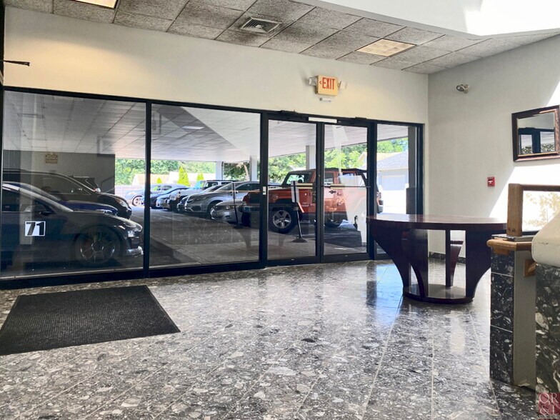 More Photos Of 67 Prospect Ave, West Hartford Medical For Lease