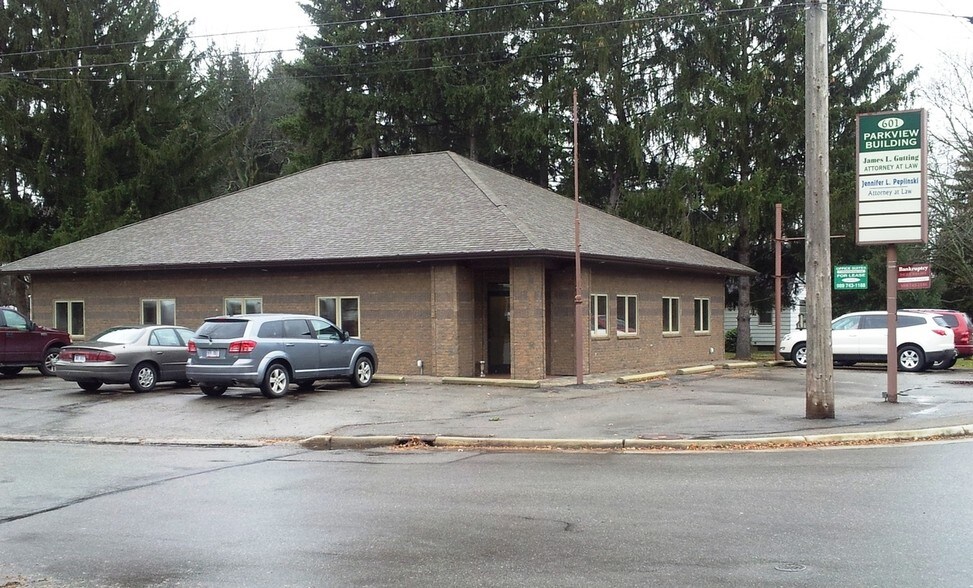 More Photos Of 601 W Corunna Ave, Corunna Office For Lease