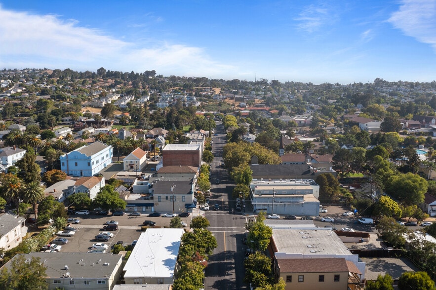 More Photos Of 106 W J St, Benicia Office For Sale