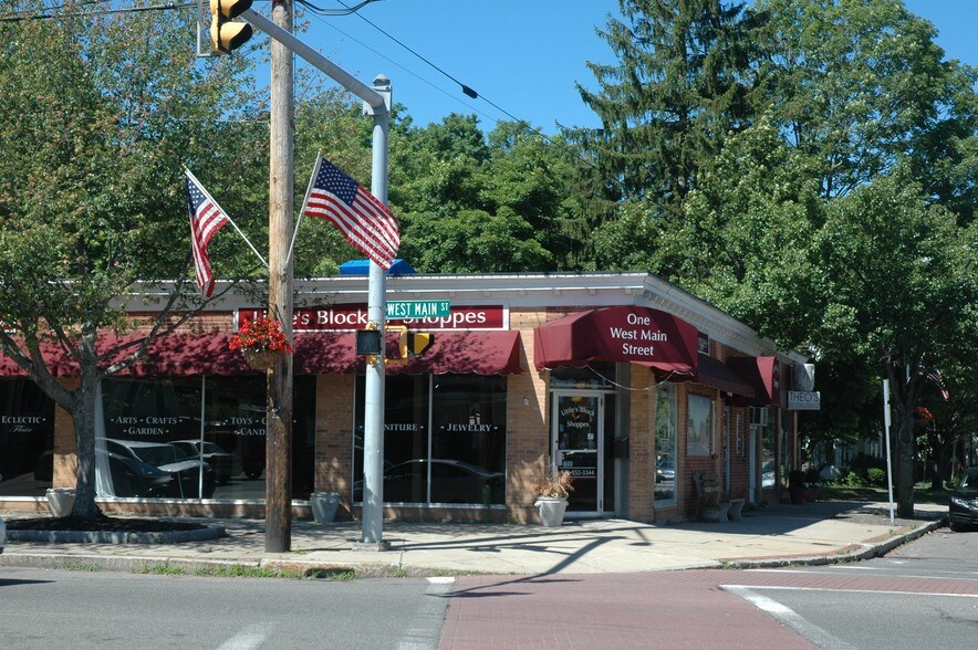1 W Main St, MA 01833 Retail For Lease
