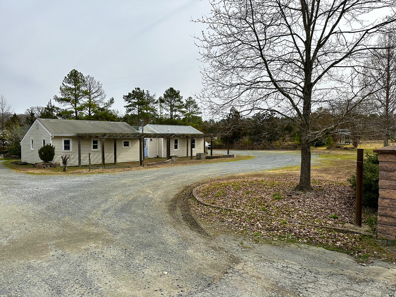 Primary Photo Of 15474 Pouncey Tract Rd, Rockville Flex For Lease