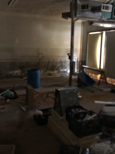 More Photos Of 1102 Main St, Commerce Storefront For Sale