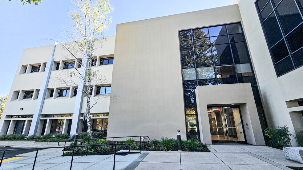 More Photos Of 7801 Folsom Blvd, Sacramento Office For Lease