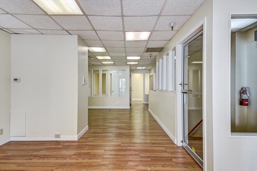 More Photos Of 263-265 Golden Gate Ave, San Francisco Storefront Retail Office For Lease