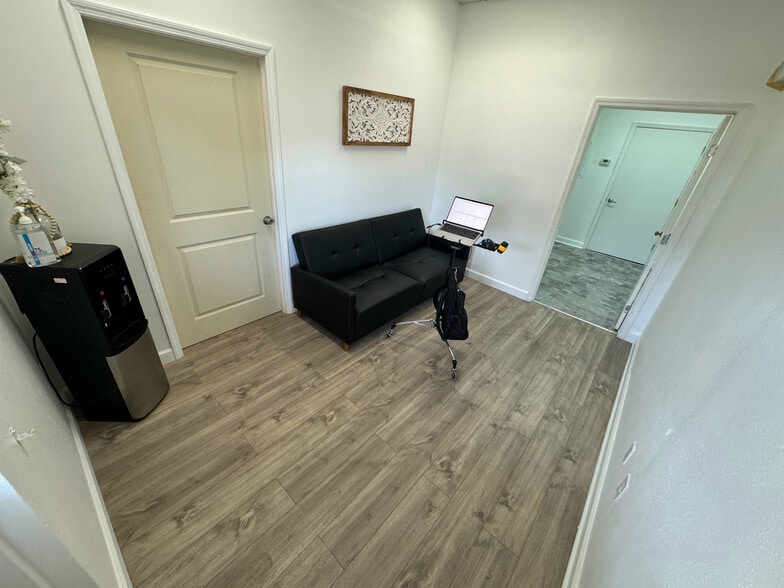 More Photos Of , Pinellas Park Office For Sale