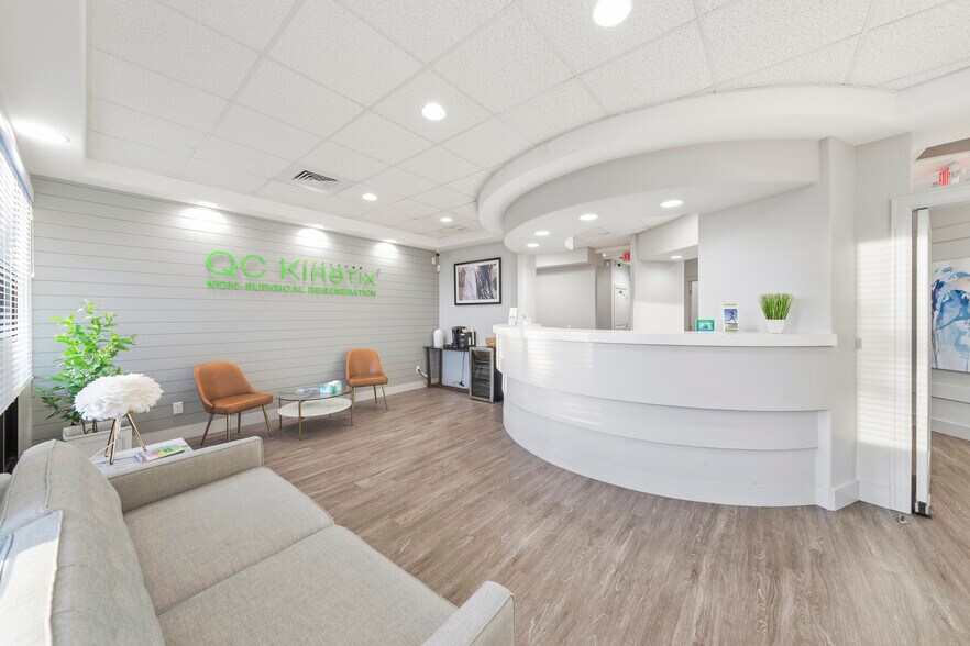 More Photos Of 1205-1350 Plaza Blvd, Central Point Freestanding For Lease