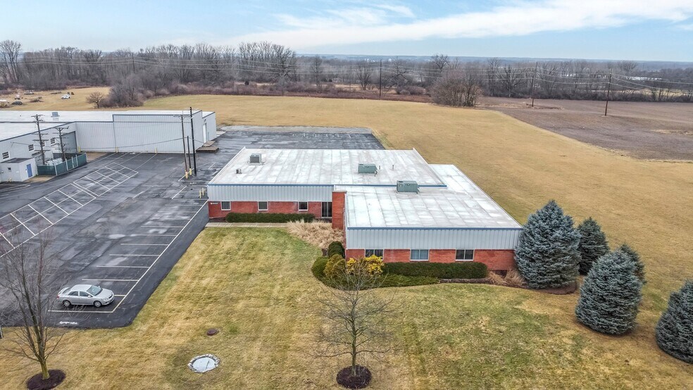 More Photos Of 720 S Edgewood Ave, Urbana Manufacturing For Lease