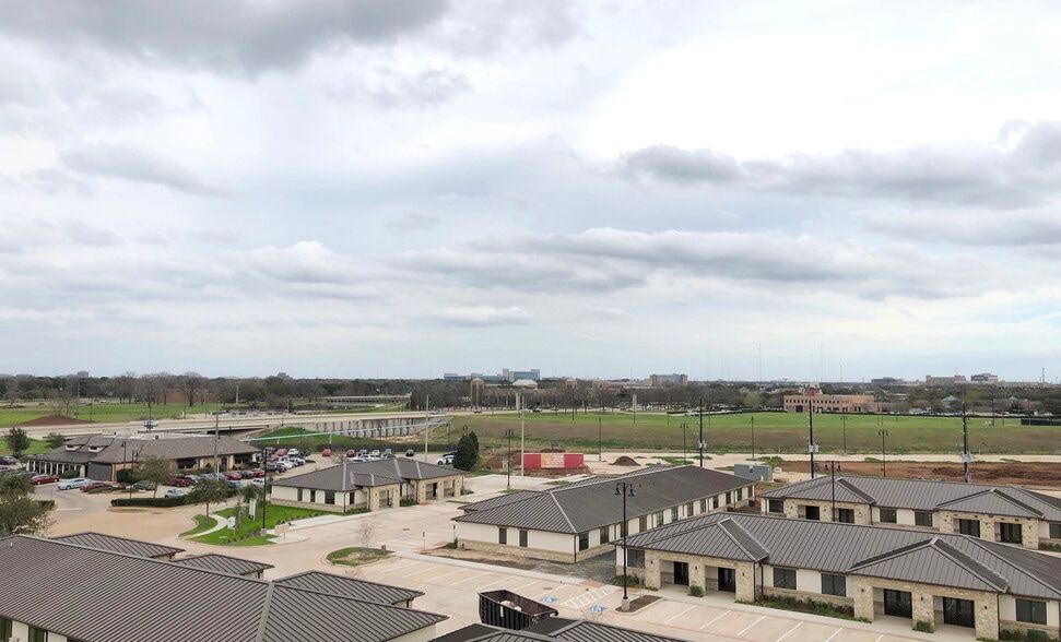 More Photos Of 800 Bonaventure Way, Sugar Land Medical For Sale