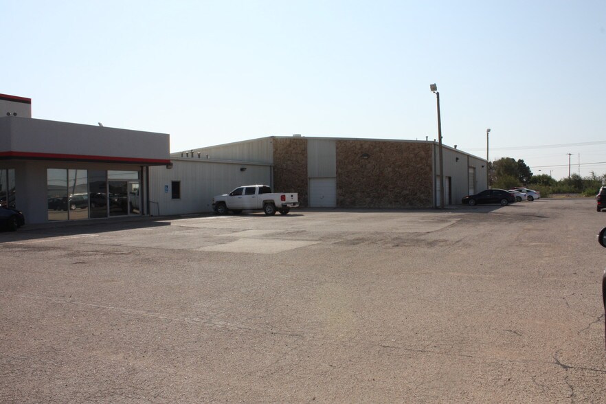 More Photos Of 3915 W Wall St, Midland Auto Dealership For Sale