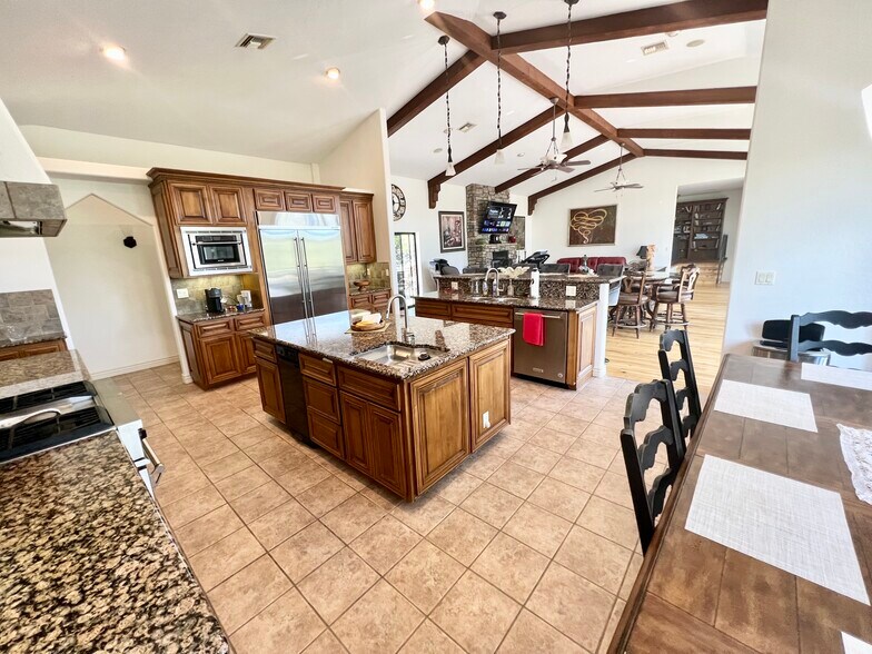 More Photos Of 125 Laurel Ct, Prescott Specialty For Sale