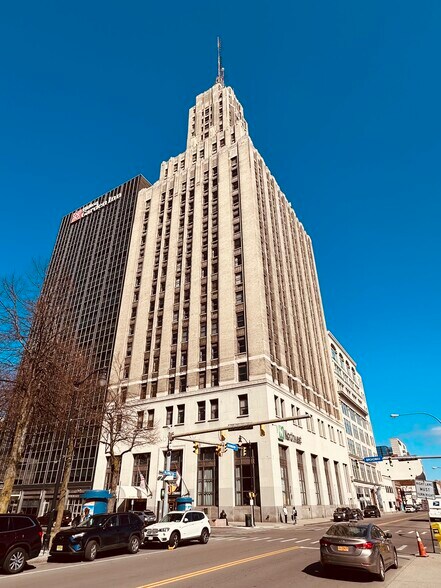 More Photos Of 14 Lafayette Sq, Buffalo Office For Sale