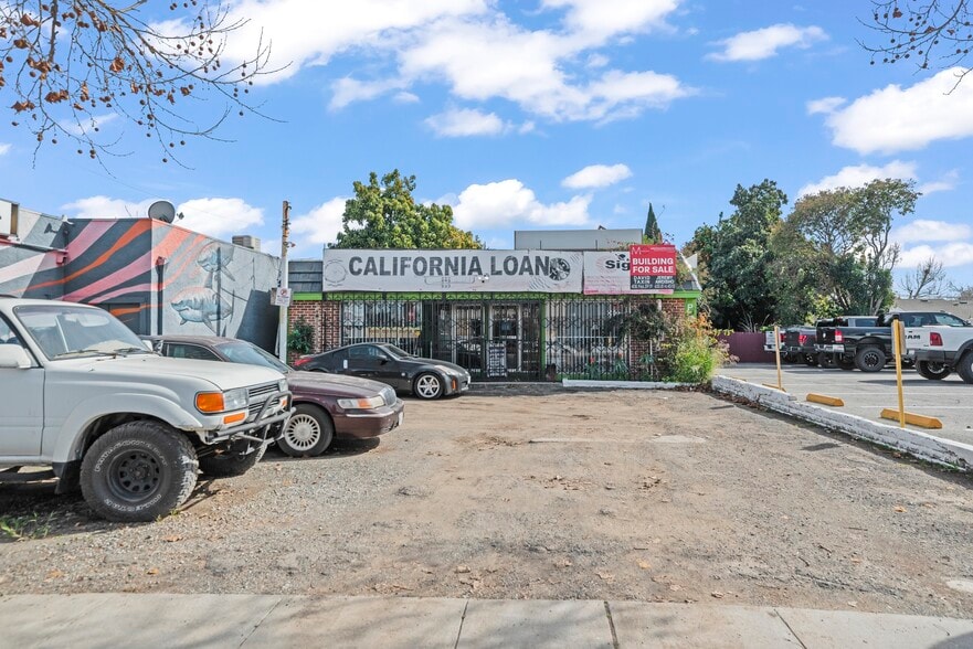 Primary Photo Of 530 W San Carlos St, San Jose Storefront For Sale