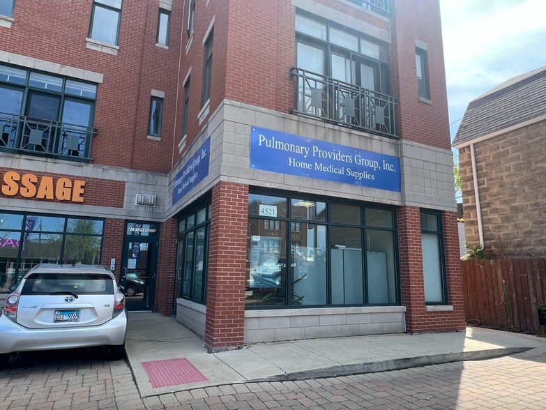Primary Photo Of 4507-4521 W Lawrence Ave, Chicago Apartments For Lease