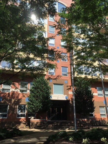More Photos Of 250 W Main St, Charlottesville Apartments For Lease