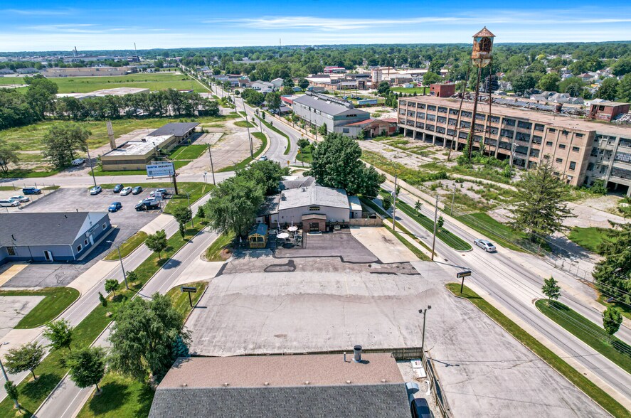 More Photos Of 1134 Home Ave, Kokomo Restaurant For Sale