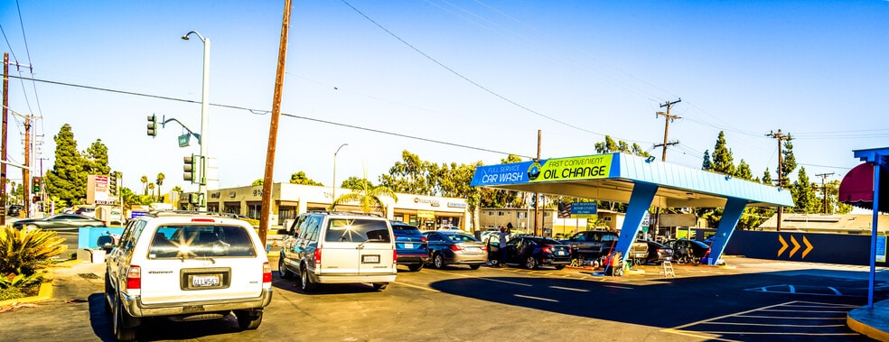 More Photos Of 21011 Pioneer Blvd, Lakewood Carwash For Sale