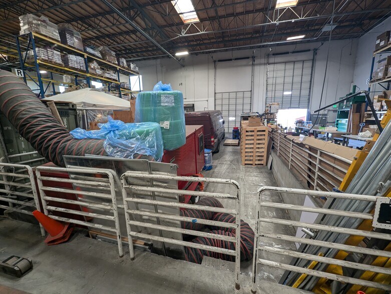 More Photos Of 21010 S Figueroa St, Carson Showroom For Sale